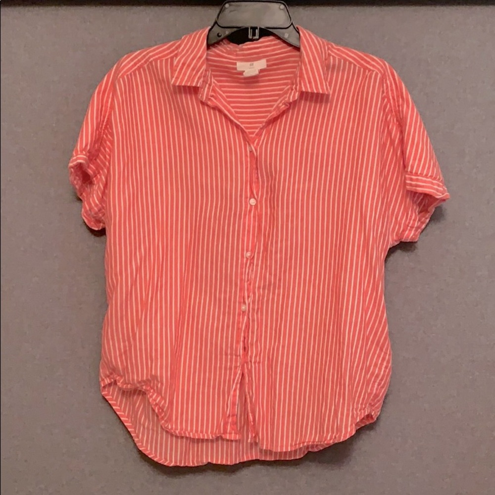 Relaxed fit button down shirt.